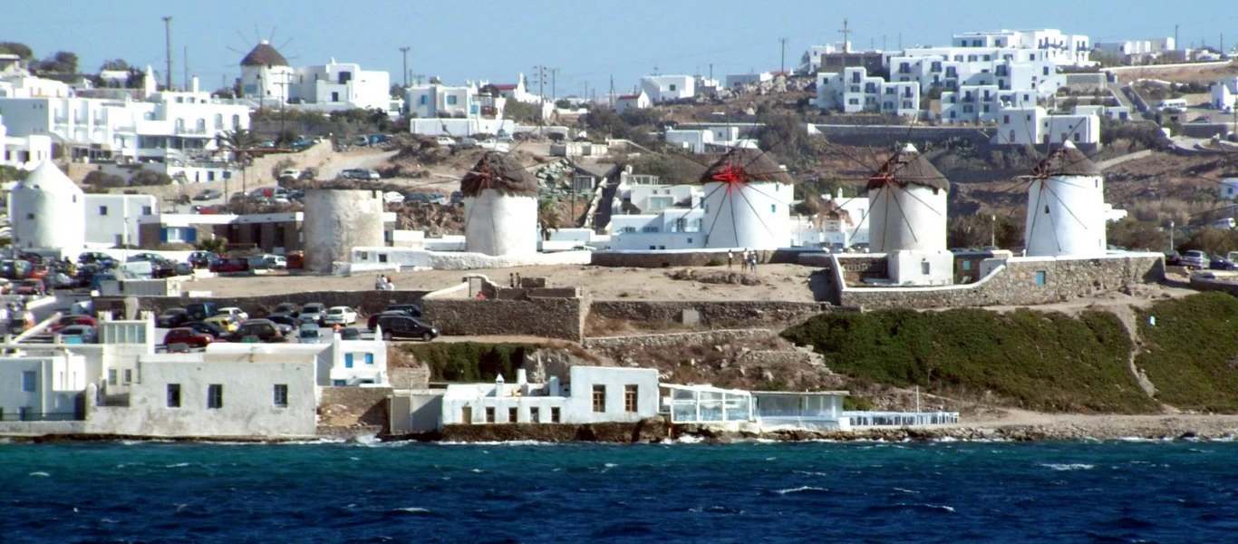 Πακιστανοί «πρόσφυγες» στη Μύκονο: Διακινούσαν ναρκωτικά με χαρτιά ασύλου!
